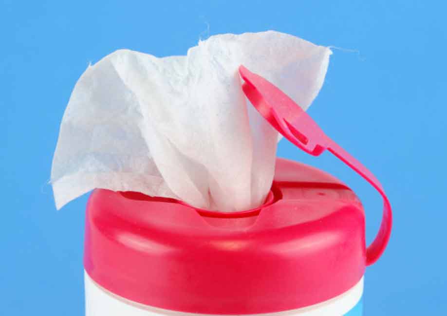 How to make disinfectant wipes from your home